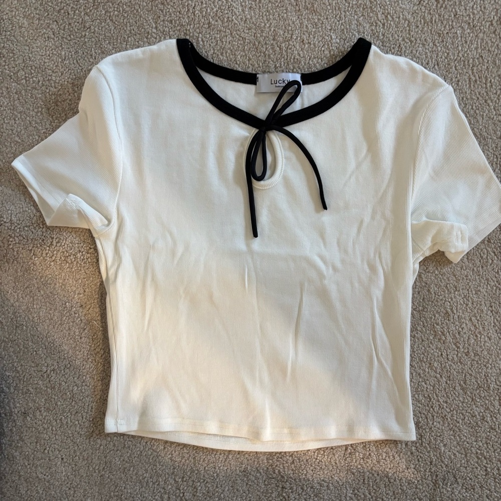 NWOT: Baby Tee - Size S